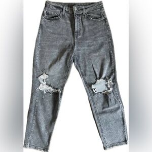 Gray Wild Fable distressed Higher rise Mom jeans. Size 10